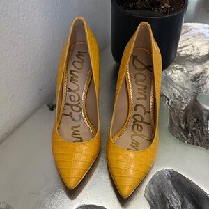 Sam Edelman Mustard Croc-Embossed Heels
